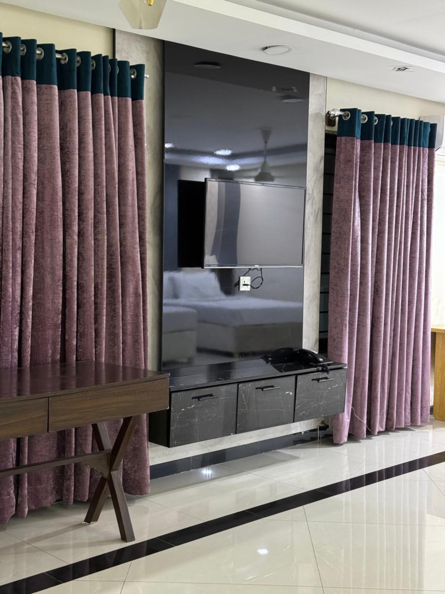 Rose Valet Guest House 伊斯兰堡 外观 照片